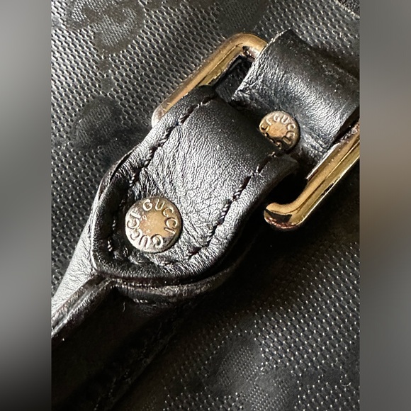 Gucci Implement black tote back Great condition Double handles black - Picture 13 of 16